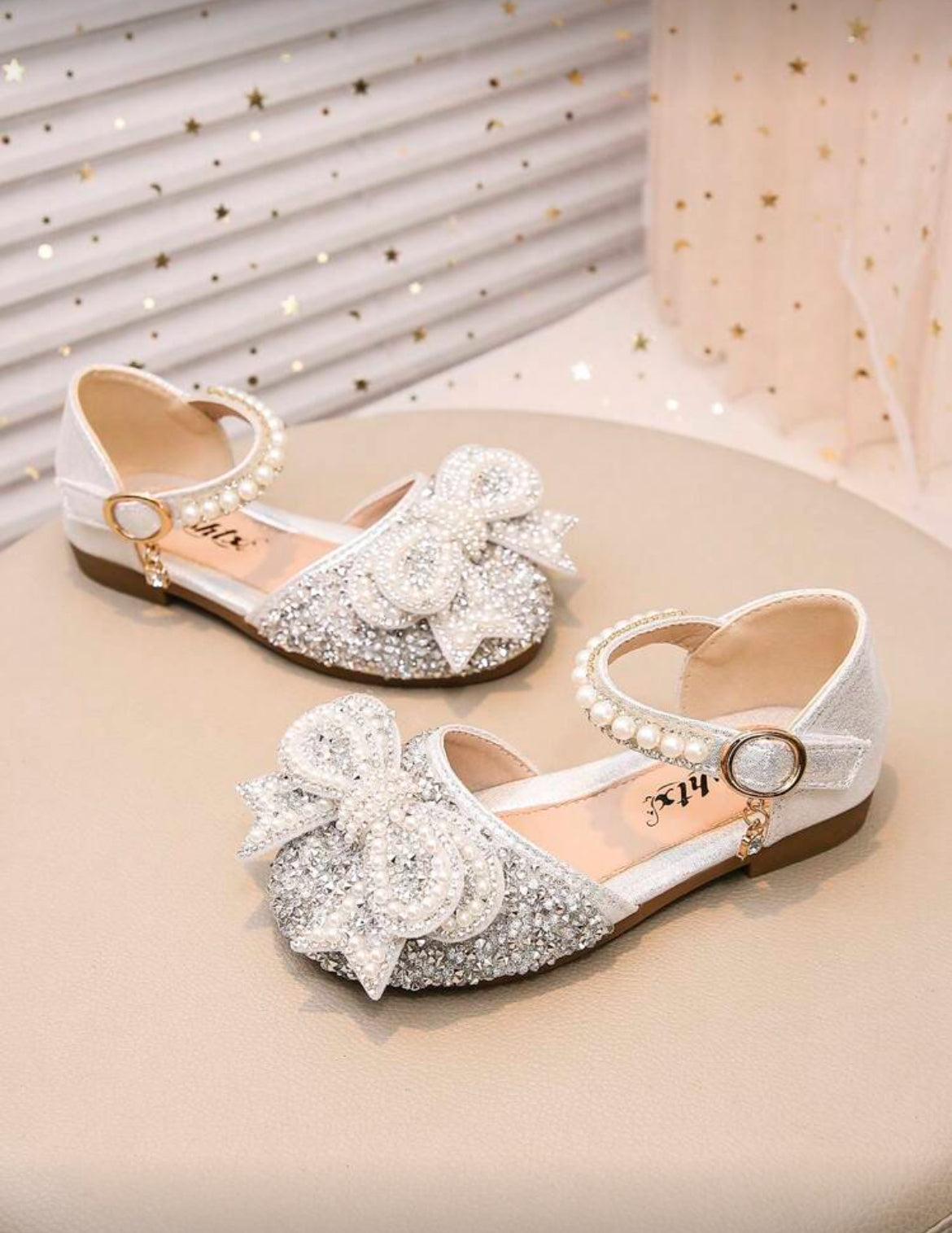 Girls' White Silver Bow Sandals