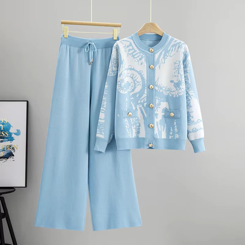 Abstract Print Button-Front Cord Set